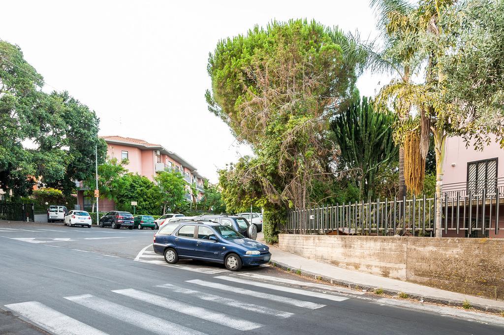 Apartament Casa Arrigo Katania Zewnętrze zdjęcie